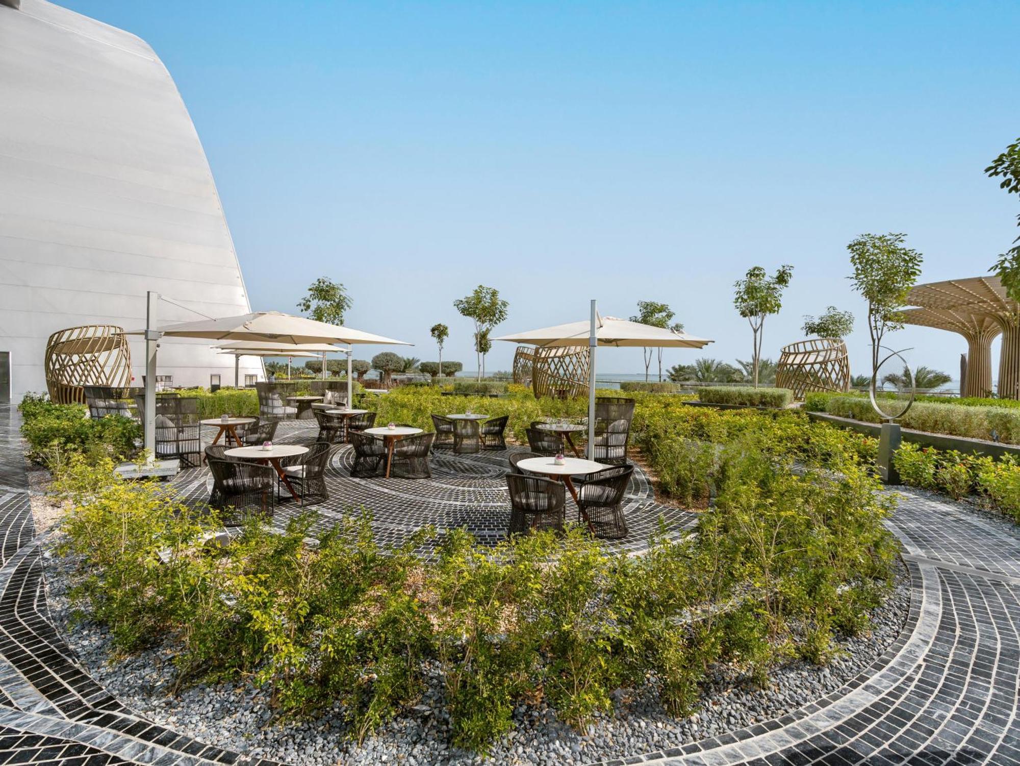 Fairmont Doha Hotel Lusail Eksteriør billede The Sky Garden